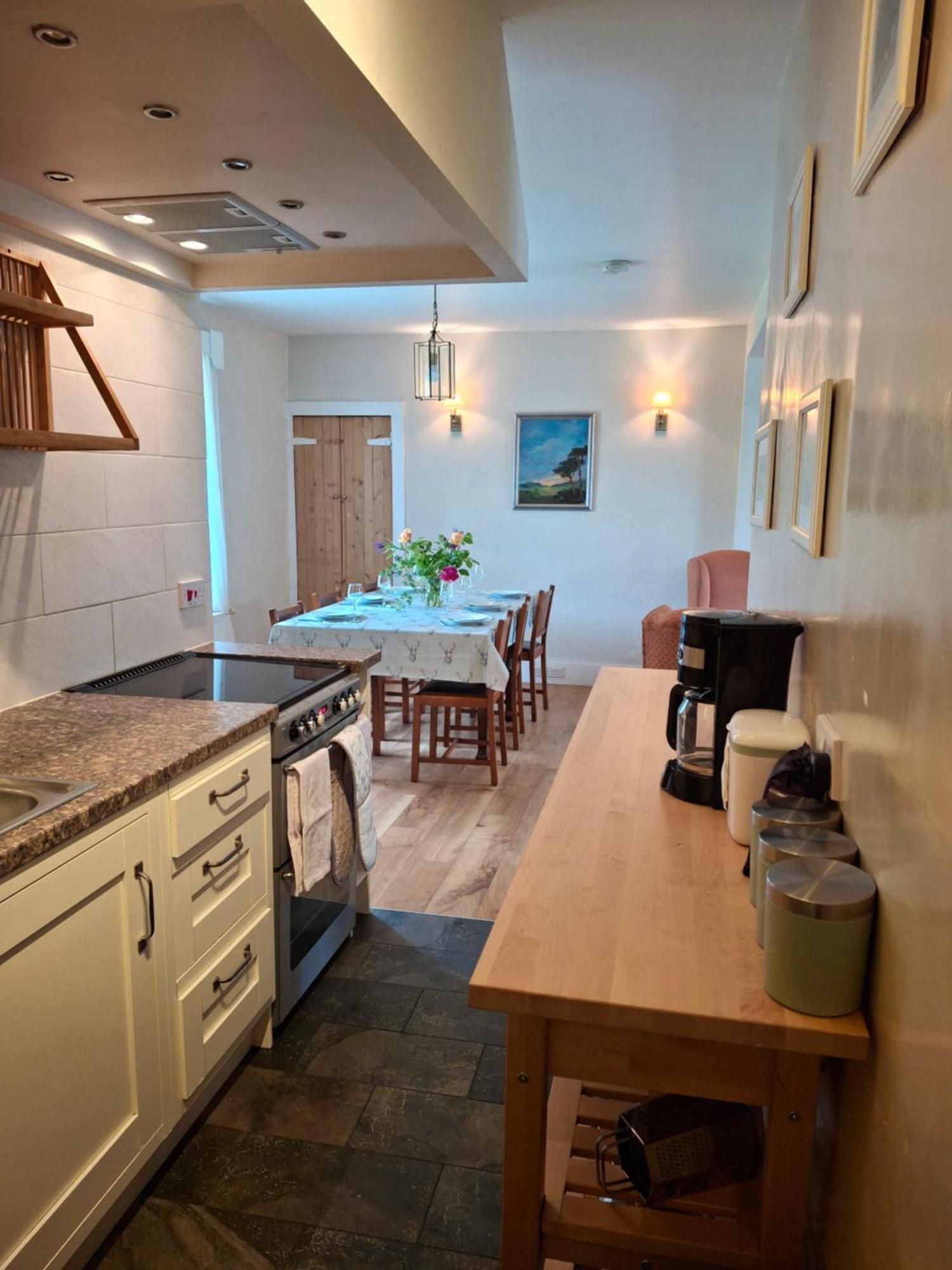 Aberlour Cottages - Bolthole & Retreat Экстерьер фото